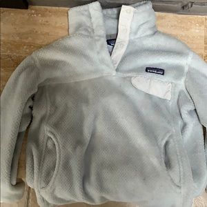 Patagonia sweatshirt